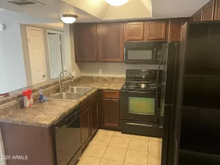 Photo #1: 6811084 Listing 