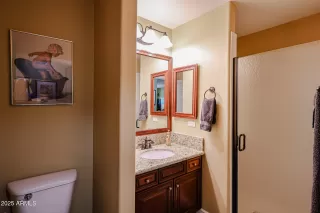 Photo #5: 6811111 Listing 