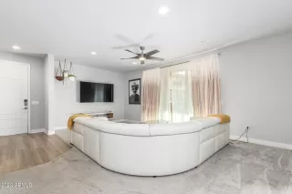 Photo #1: 6811394 Listing 