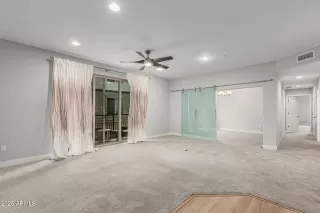 Photo #4: 6811394 Listing 