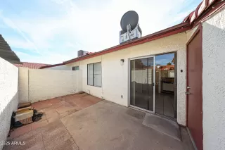 Photo #4: 6811683 Listing