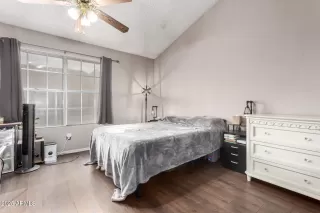 Photo #6: 6811863 Listing