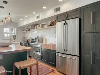 Photo #4: 6811928 Listing