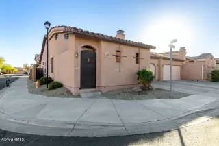 Photo #2: 6812016 Listing