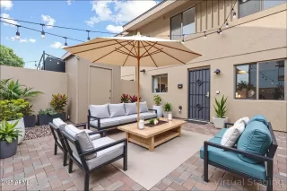 Photo #4: 6812084 Listing