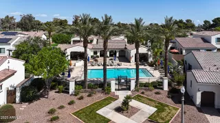 Photo #5: 6812136 Listing