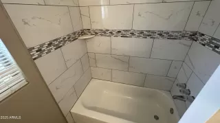 Photo #4: 6812154 Listing