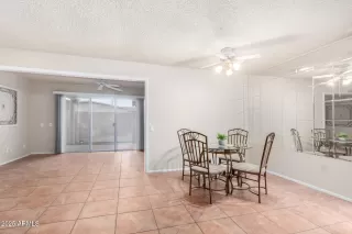 Photo #6: 6812866 Listing