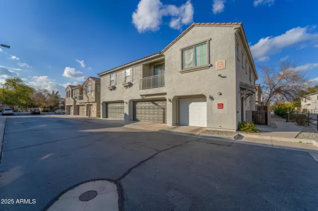 MLS: 6813220 Condo For Sale