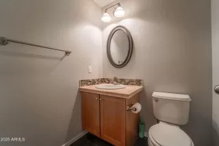 Photo #4: 6813220 Listing 