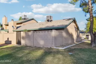Photo #2: 6813301 Listing