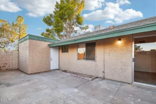 Photo #6: 6813301 Listing
