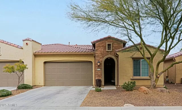 MLS: 6813321 Condo For Sale