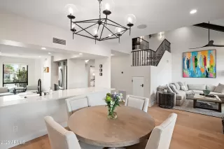 Photo #3: 6813407 Listing