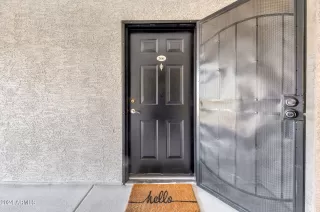 Photo #3: 6813458 Listing