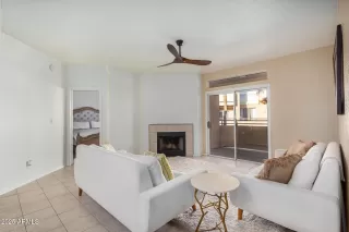 Photo #2: 6813514 Listing