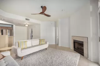 Photo #3: 6813514 Listing