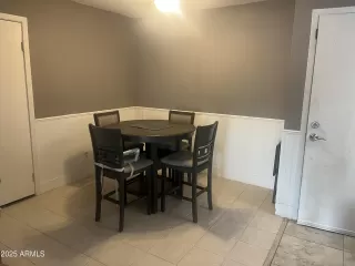 Photo #4: 6813547 Listing