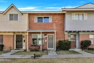 Photo #1: 6813768 Listing 