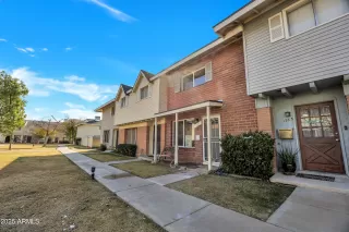 Photo #3: 6813768 Listing 