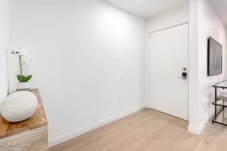 Photo #6: 6814225 Listing 