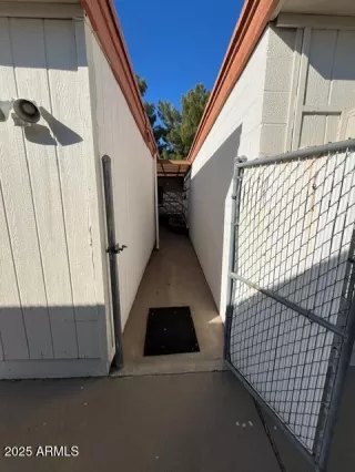 Photo #3: 6814226 Listing