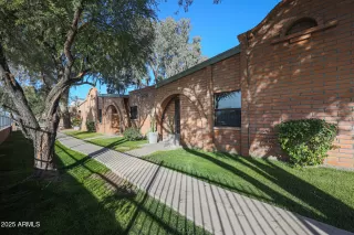 Photo #2: 6814229 Listing 