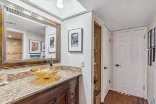 Photo #1: 6814474 Listing