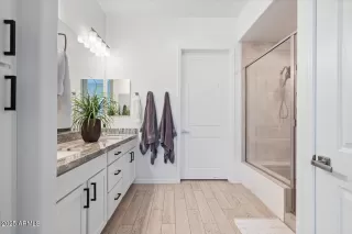 Photo #4: 6814525 Listing 