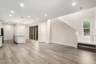 Photo #4: 6814764 Listing 