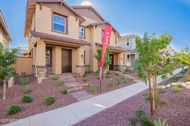 MLS: 6814811 Condo For Sale