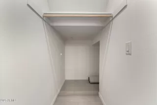 Photo #5: 6814811 Listing