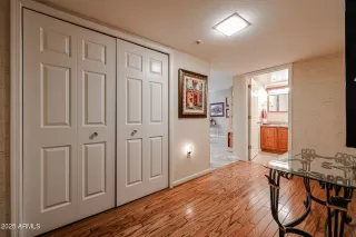 More Details about MLS # 6814960 : 10330 W THUNDERBIRD BOULEVARD#A321