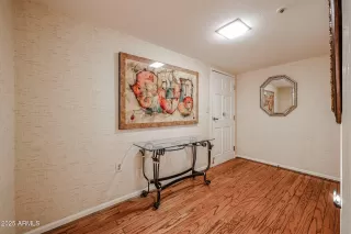 Photo #2: 6814960 Listing