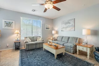 Photo #1: 6814998 Listing