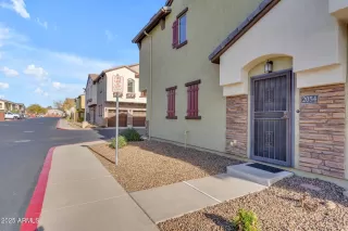 Photo #1: 6815261 Listing