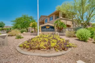 Photo #1: 6815270 Listing 