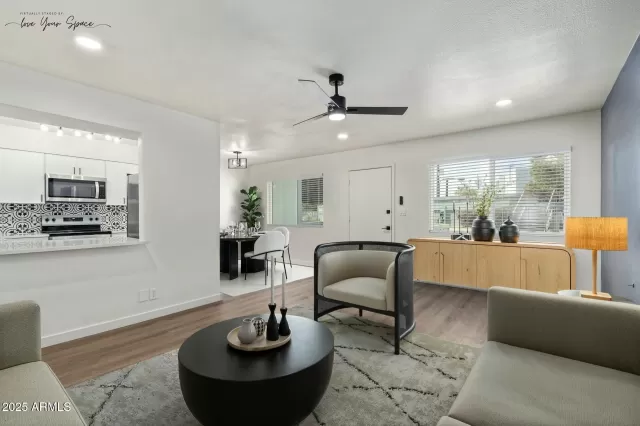 MLS: 6815365 Condo For Sale