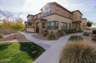 Photo #1: 6815427 Listing 