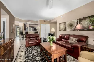 Photo #6: 6815435 Listing 