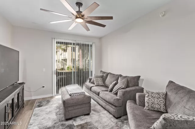 MLS: 6815725 Condo For Sale