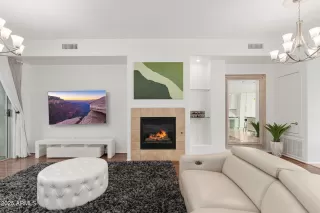 Photo #3: 6816035 Listing