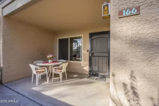 Photo #1: 6816136 Listing 
