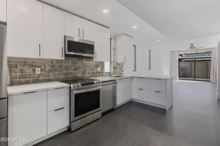 Photo #1: 6816174 Listing