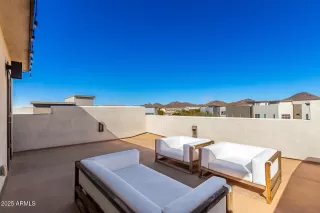 Photo #2: 6816256 Listing