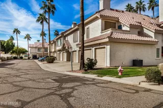 Photo #1: 6816288 Listing