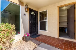 Photo #3: 6816398 Listing