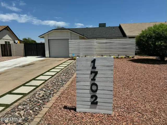 MLS: 6816419 Condo For Sale