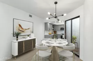 Photo #3: 6816689 Listing