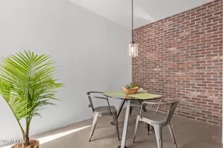 Photo #5: 6816724 Listing 